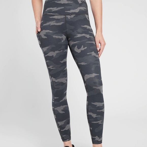 Athleta Pants - Athleta Ultimate Stash Pocket 7/8 Tight Heather Gray NWT